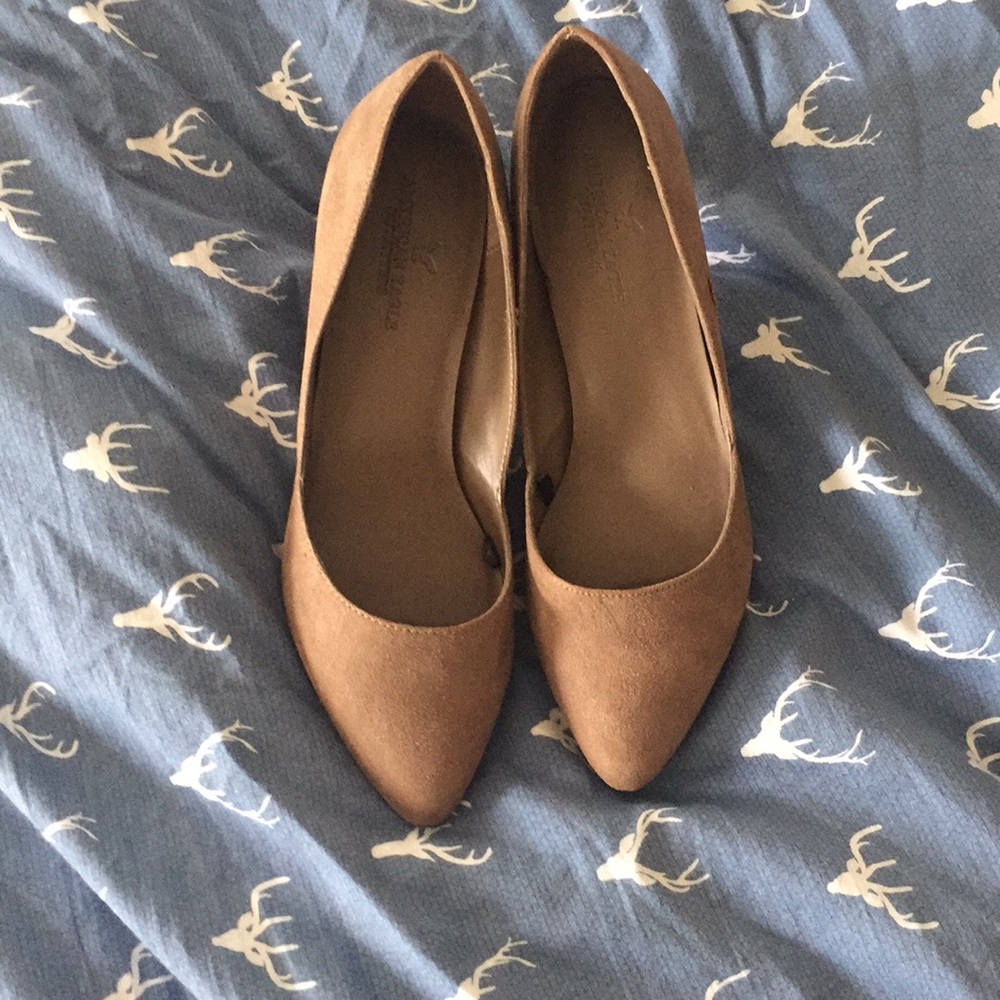 American eagle nude heels, never worn outside
